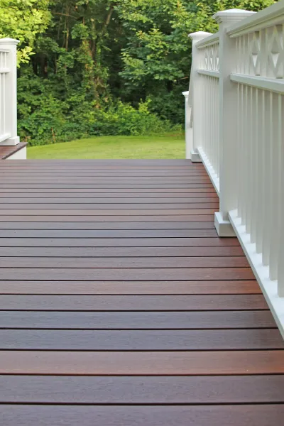 Batu ExoShield Custom White Railing Close 1