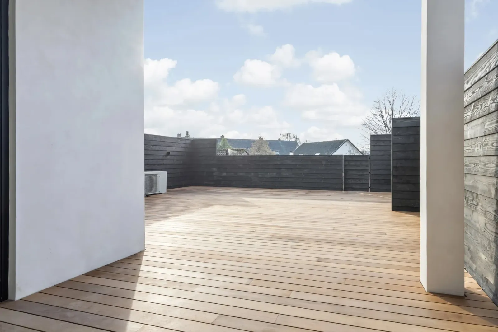 DuraTau thermally modified Tauari decking on a rooftop terrace