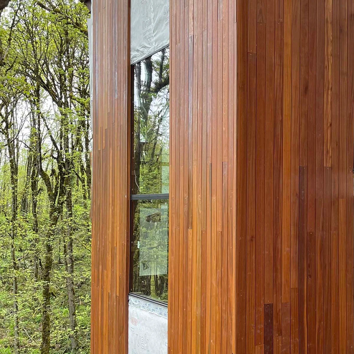 Bangkirai Rainscreen Siding Main Structure