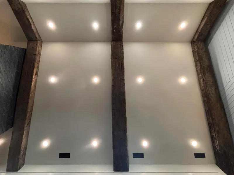 Reclaimed Hardwood used in Alabama Home by Oakley Homes LLC