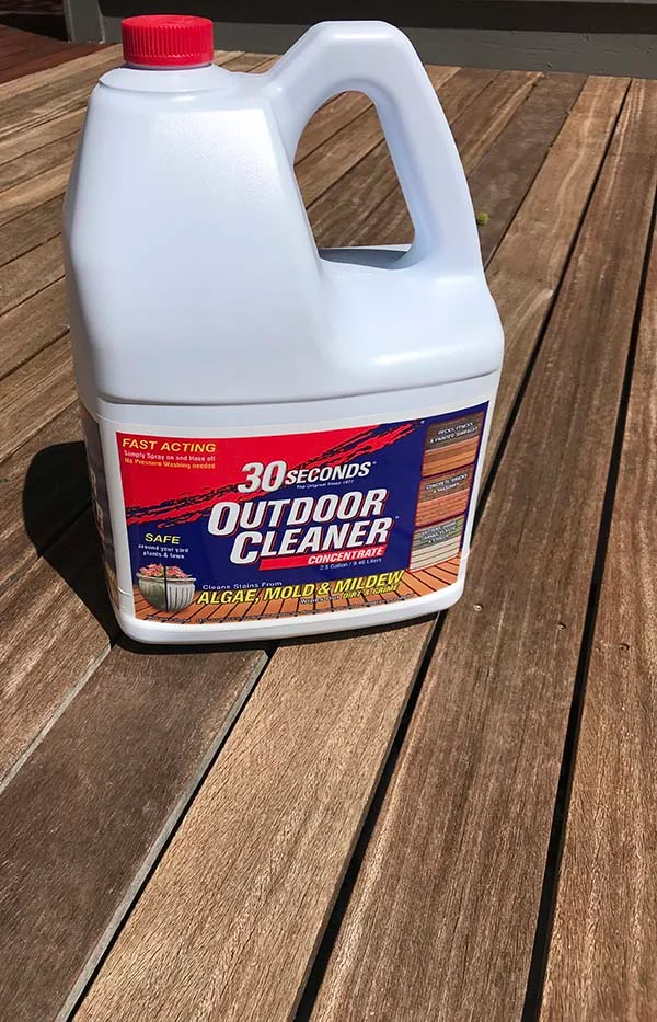 Deck Cleaner on a Deck Deck Cleaner on a Deck