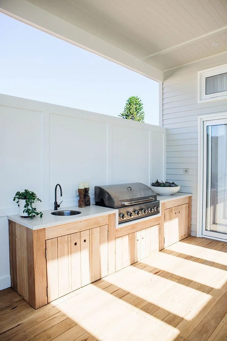 10 Modern Deck Ideas for a Stand-Out Back Yard