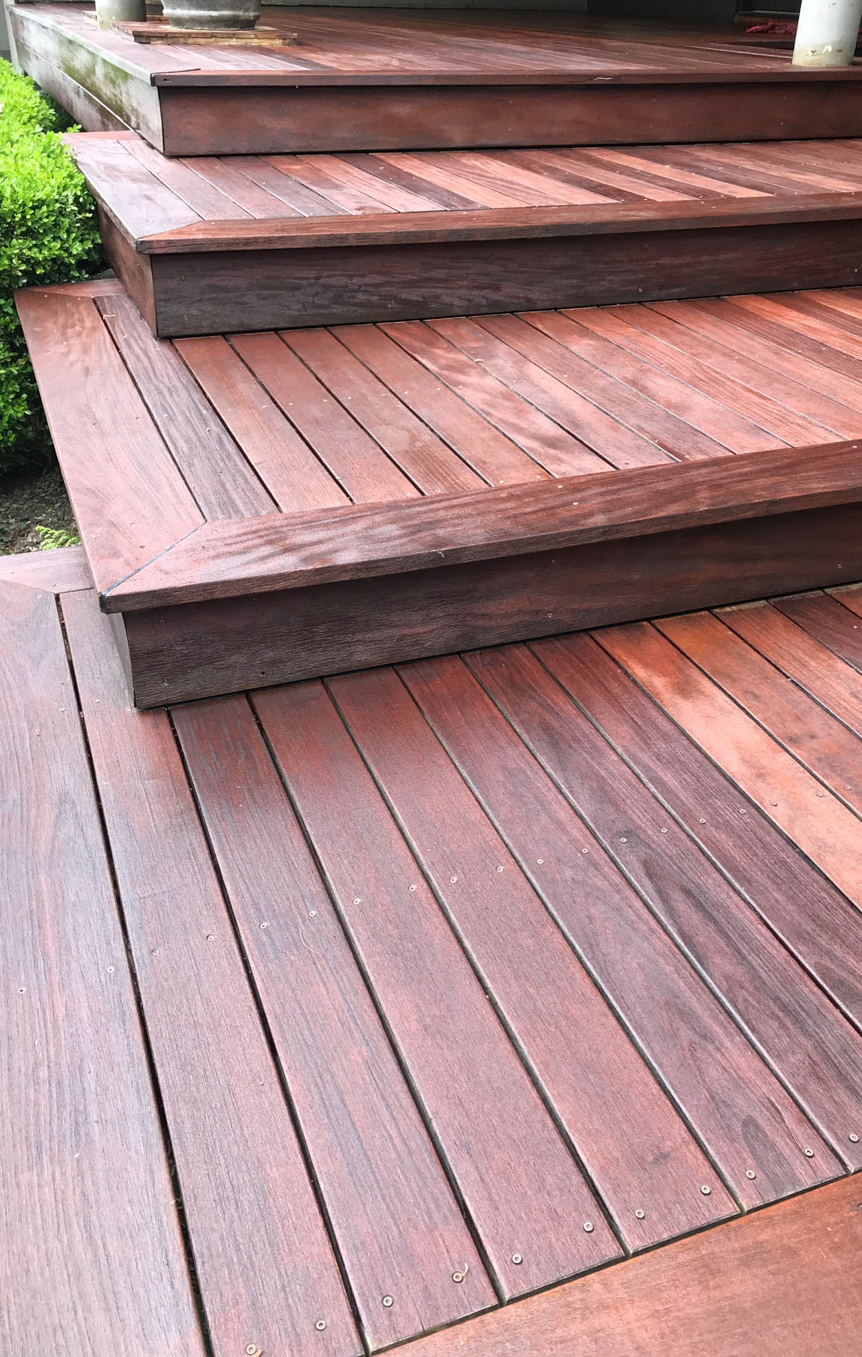 Ipe Decking A Better Choice Than Composite Decking