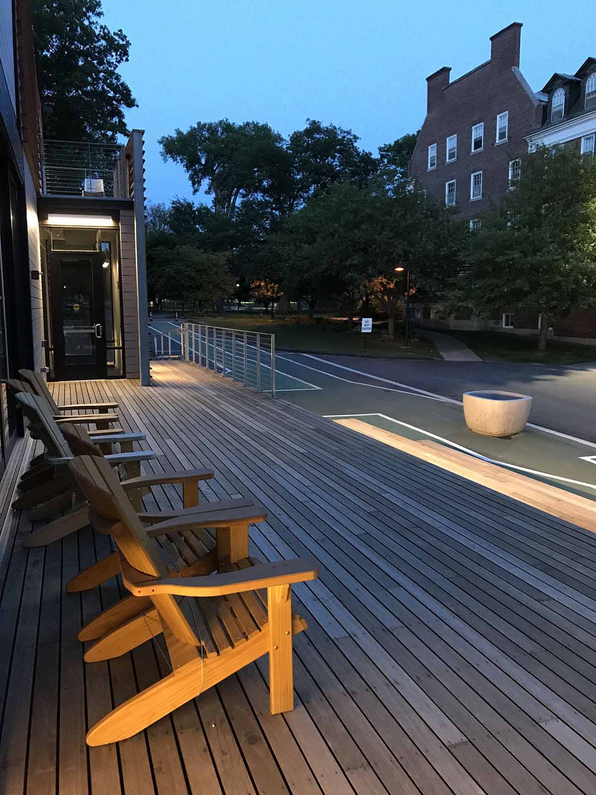 Batu Decking Dartmouth College 5/4x4 Nova USA Wood