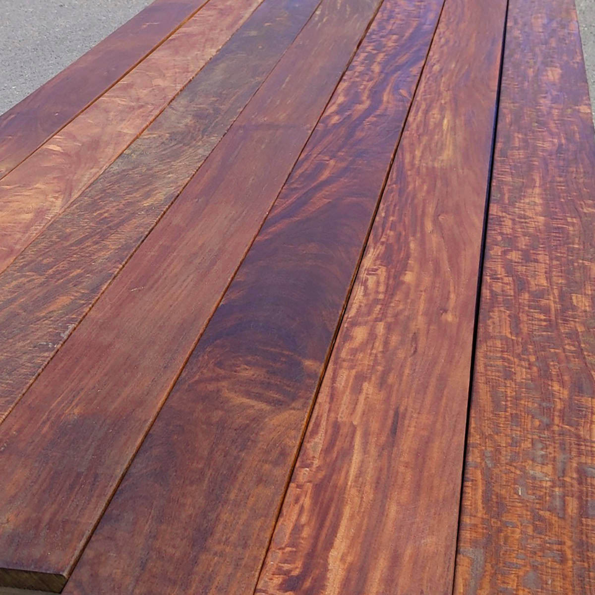 Ipe, Brazilian Walnut Kiln Dried 1x6 Select Grade Hardwood Decking