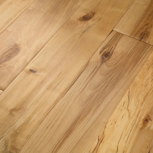 Birch Natural Hardwood Flooring Handscraped BCD 4.7"