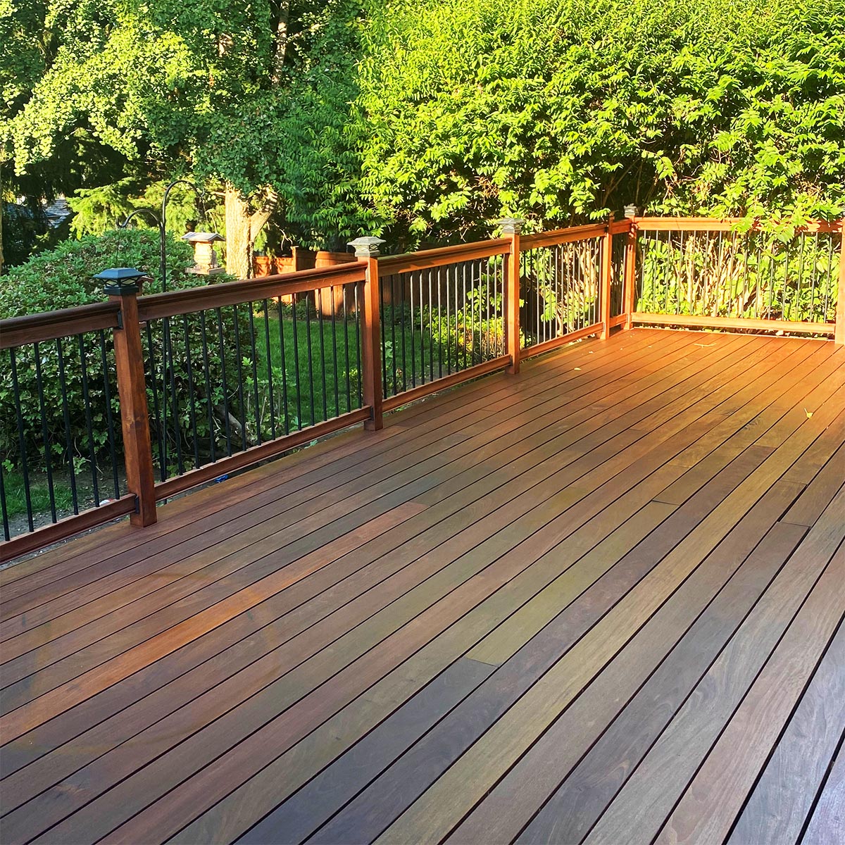 Best canadian deck stain deals