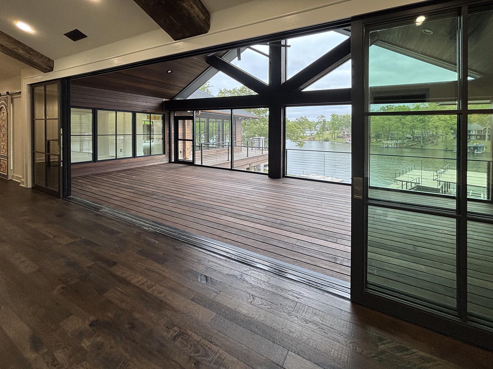 Reclaimed Hardwood used in Alabama Home by Oakley Homes LLC