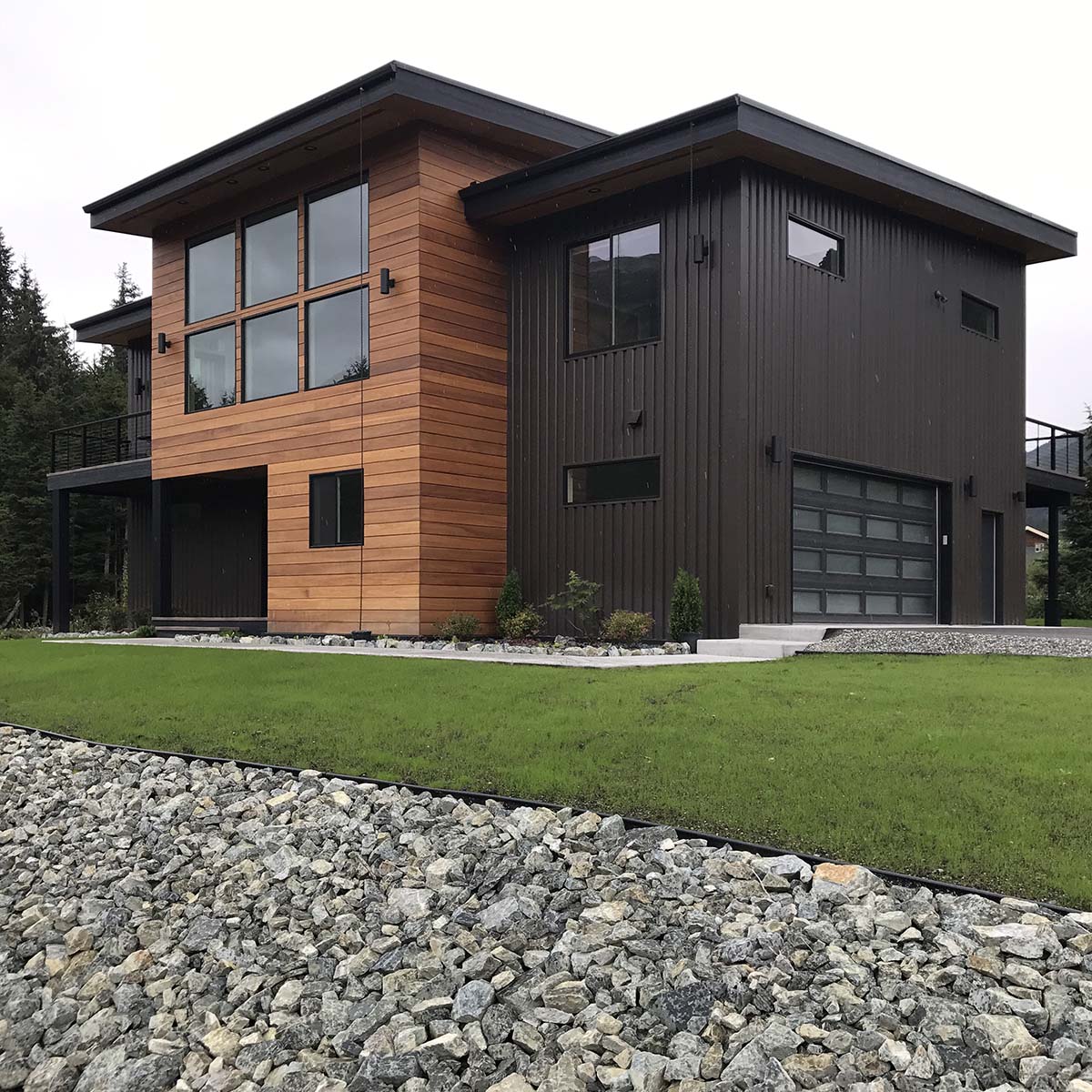 1x8 Batu, Red Balau Rainscreen Siding | Nova USA Wood