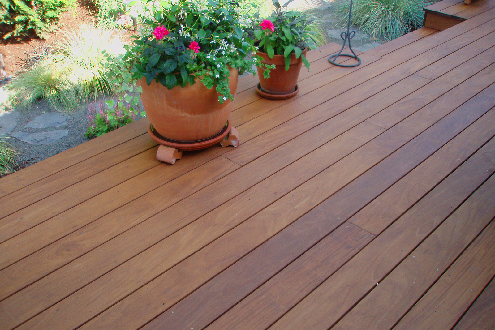 Hardwood_Decking_ipe-deck-mccall-1.JPG