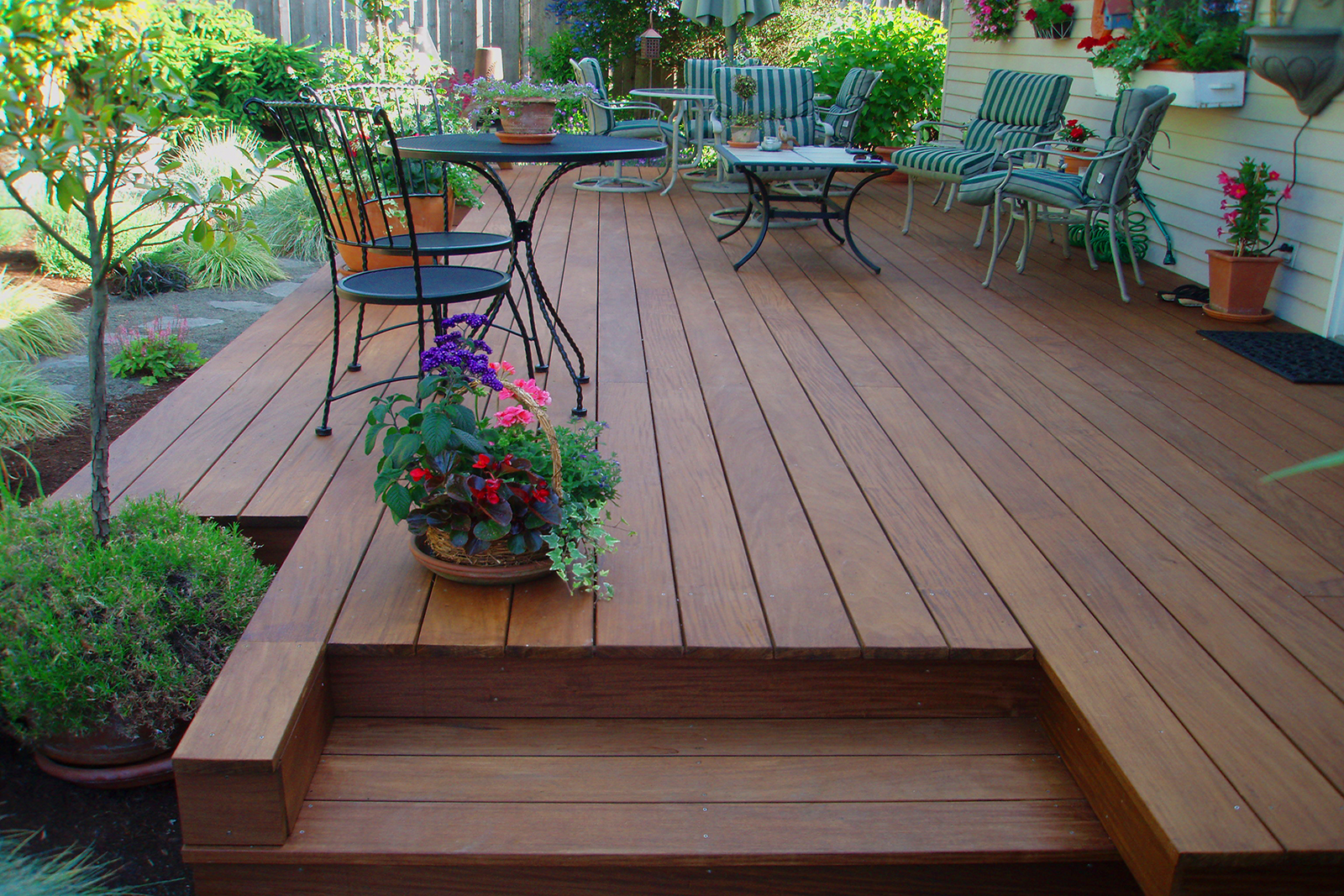 Hardwood_Decking_ipe-deck-mccall-5.JPG