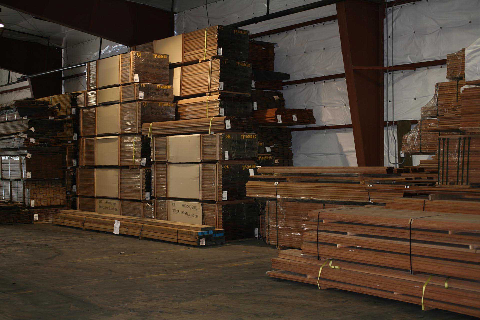 Apitong_Hardwood_warehouse-trailer-decking-1.JPG